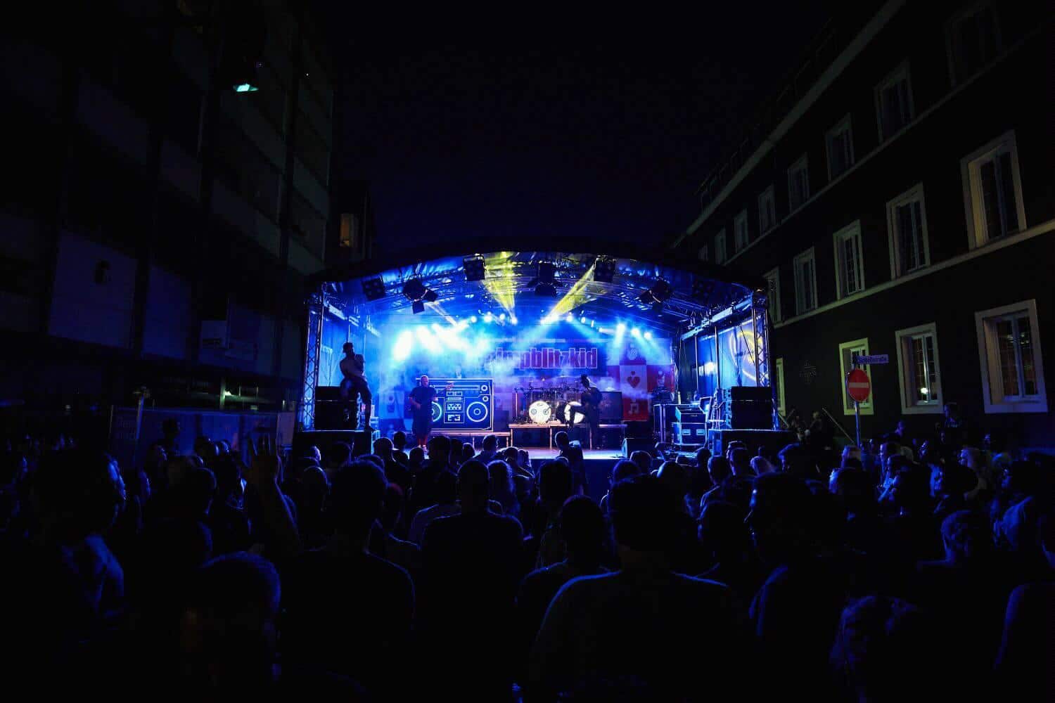 dma-music_booking-agentur_musik_tribute-bands_cover-bands_aschaffenburg-frankfurt_pimp_blitzkid_live4